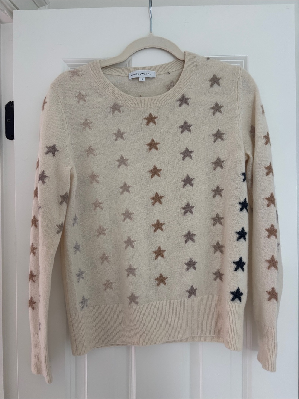 White + Warren Cream Star Pattern Cashmere Sweater